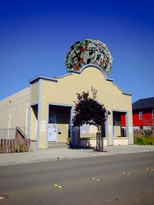 An attempt to beautify the ugly AT&T building